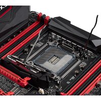 ASUS RAMPAGE V EXTREME Image #8