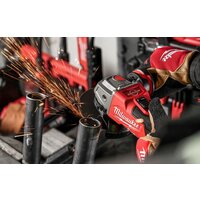 Milwaukee M18 FSAG125XB-502X Fuel 4933478430 (с 2-мя АКБ) Image #6