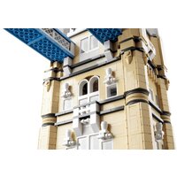 LEGO 10214 Tower Bridge Image #8
