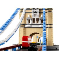 LEGO 10214 Tower Bridge Image #7