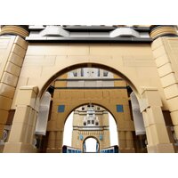 LEGO 10214 Tower Bridge Image #4