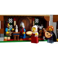 LEGO Icons 10332 Средневековая городская площадь Image #7