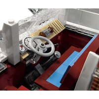 LEGO 10220 Volkswagen T1 Camper Van Image #7