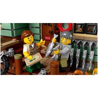 LEGO Ideas 21310 Старый рыболовный магазин Image #5