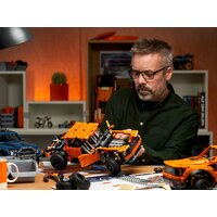 LEGO Technic 42126 Ford F-150 Raptor Image #15