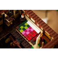 LEGO Ideas 21341 Фокус-Покус: Коттедж сестер Сандерсон Image #19