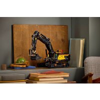 LEGO Technic 42215 Гибридный экскаватор Volvo EC500 Image #13