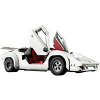 LEGO Icons 10337 Lamborghini Countach 5000 Quattrovalvole Image #5