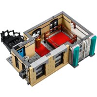 LEGO Creator 10260 Ресторанчик в центре Image #5