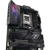 ASUS ROG Strix X670E-E Gaming WiFi Image #8