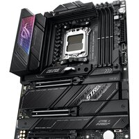 ASUS ROG Strix X670E-E Gaming WiFi Image #9