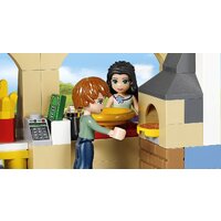 LEGO 41058 Heartlake Shopping Mall Image #8