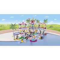LEGO 41058 Heartlake Shopping Mall Image #4