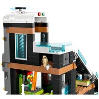 LEGO City Горнолыжный и альпинистский центр 60366 Image #5