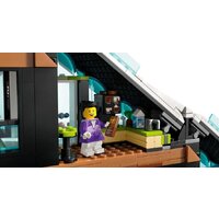LEGO City Горнолыжный и альпинистский центр 60366 Image #8