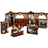LEGO Harry Potter Замок Хогвартс. Урок заклинаний 76442 Image #4