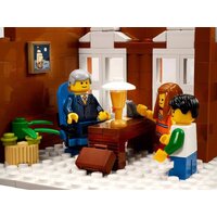 LEGO 10224 Town Hall Image #13